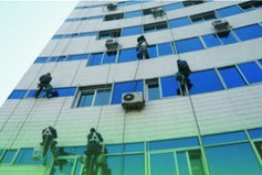 專業(yè)服務，品質保障 溫州樂清外墻清潔及建筑物清潔服務全解析