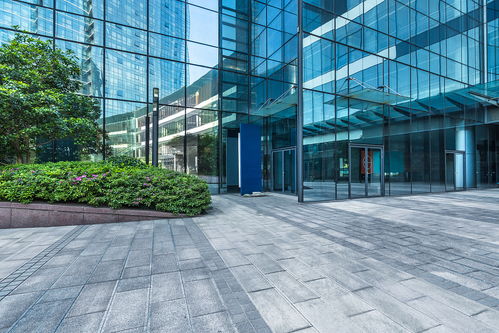 智能建筑為何呼喚智能清潔 構(gòu)建高效、健康與可持續(xù)的運營閉環(huán)