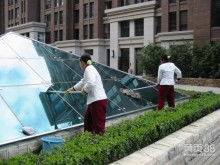 西安晨星環(huán)保工程有限責(zé)任公司 專業(yè)清潔服務(wù)，守護(hù)城市建筑之美